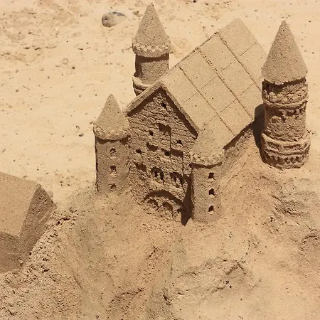 Casa Leonhardo Коральео